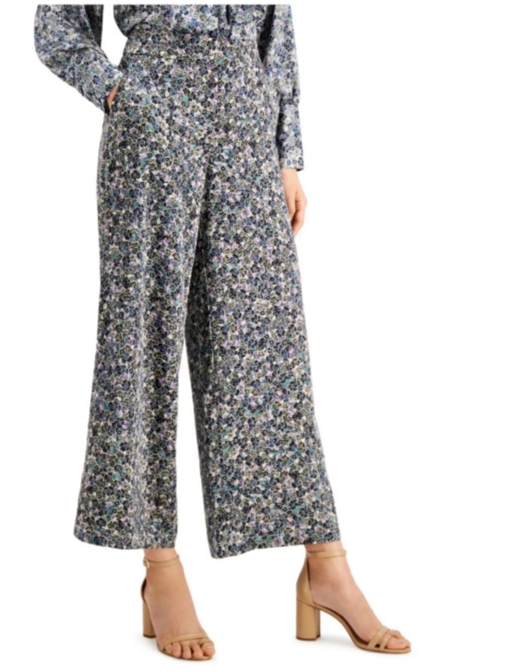 Beautiful flower print pants, wide leg